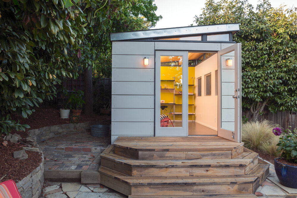 Modern Artist studio - Guest house with aluminum glass doors